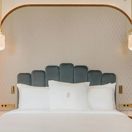 فندق Grand Centenari, Valencia, Autograph Collection 5*