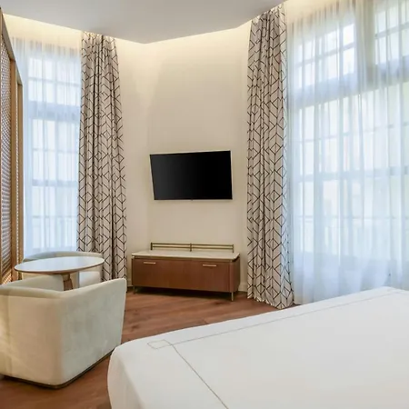 Grand Centenari, Valencia, Autograph Collection 5*