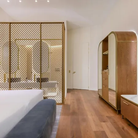 Grand Centenari, Valencia, Autograph Collection Hotel 5*