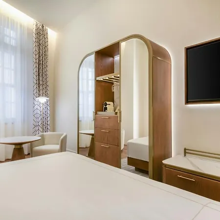 Hotel Grand Centenari, Valencia, Autograph Collection 5*